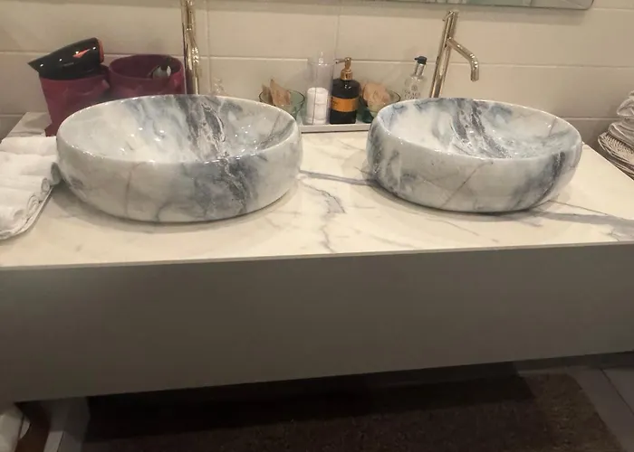 Helios Luxury In Skyscraper *