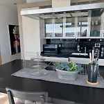 Διαμέρισμα Helios Luxury In Skyscraper Βίλνιους
