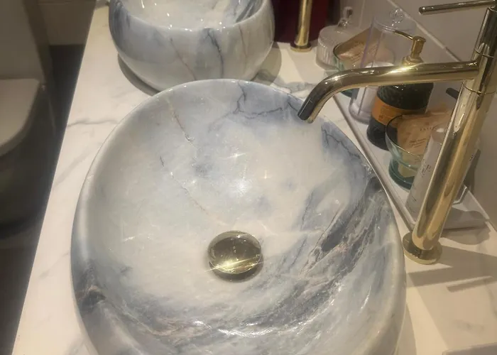 Διαμέρισμα Helios Luxury In Skyscraper *