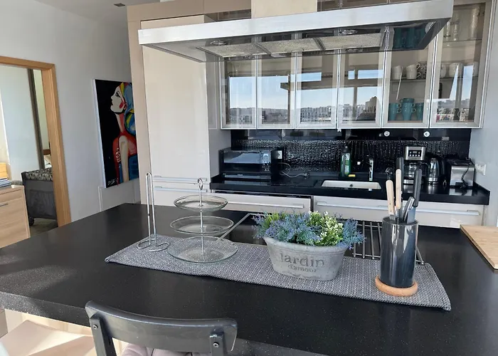 Διαμέρισμα Helios Luxury In Skyscraper Βίλνιους