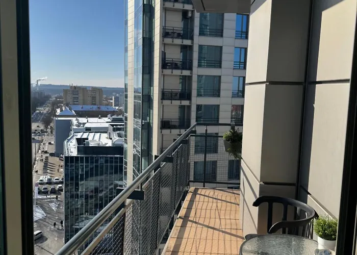 Helios Luxury In Skyscraper דירה *